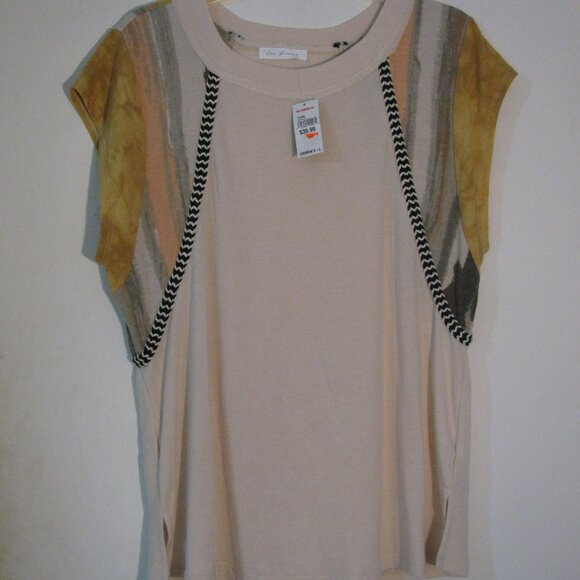 Ces Femme Tops - Ces Femme Blouse Large NWT $40 Cream with Pastels Short Sleeve Super Soft